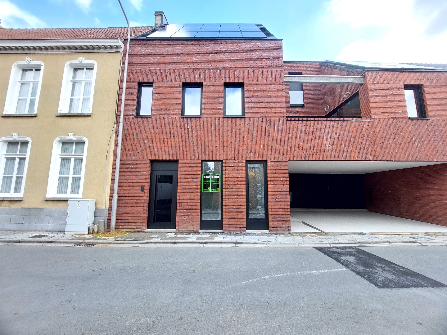 Modern gelijkvloers appartement met tuin en twee slaapkamers 