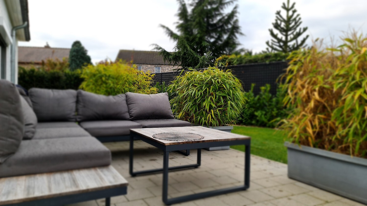 Bungalow met zongerichte tuin op perceel van 1350 m&#178; 