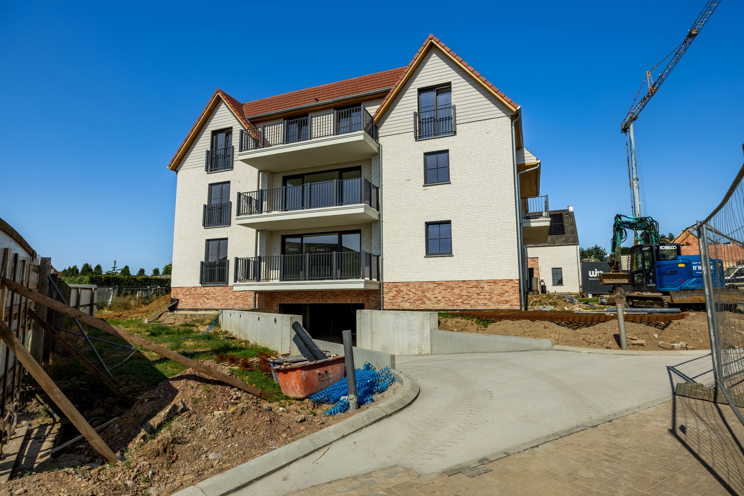 LUXUEUS NIEUWBOUWAPPARTEMENT MET ZONNIG TERRAS 