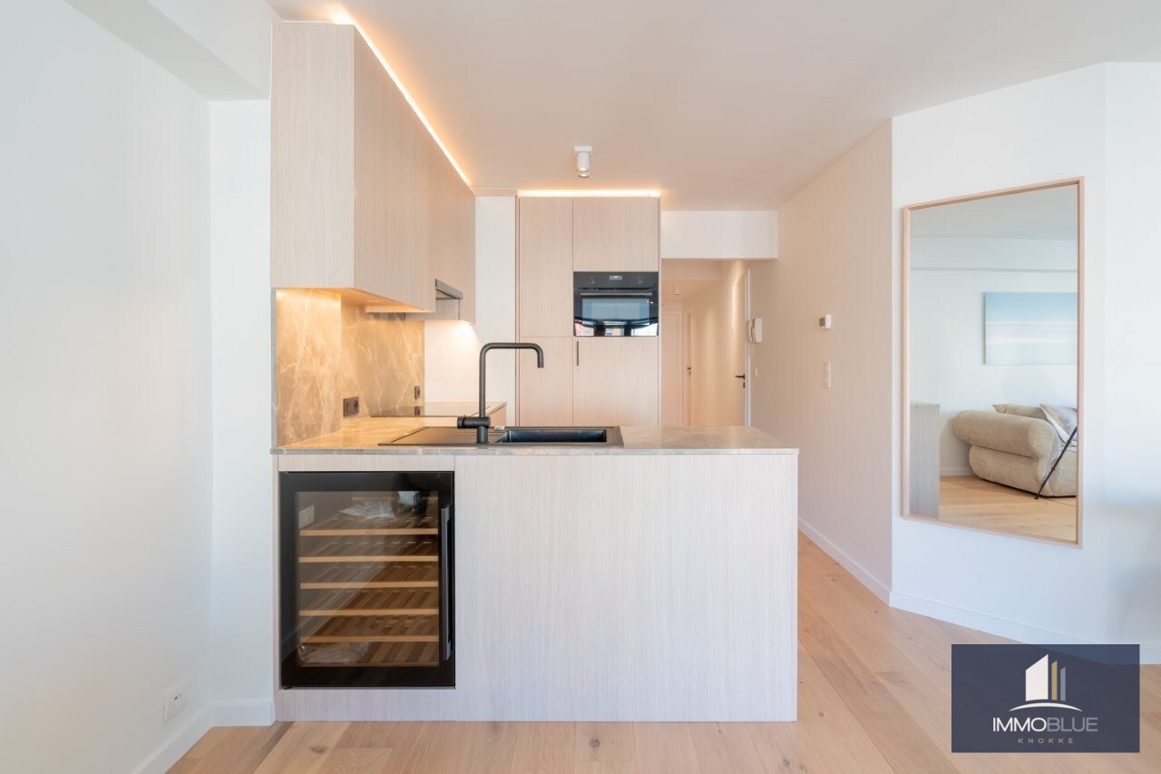 Appartement enti&#232;rement r&#233;nov&#233; et lumineux, situ&#233; dans une petite r&#233;sidence. 