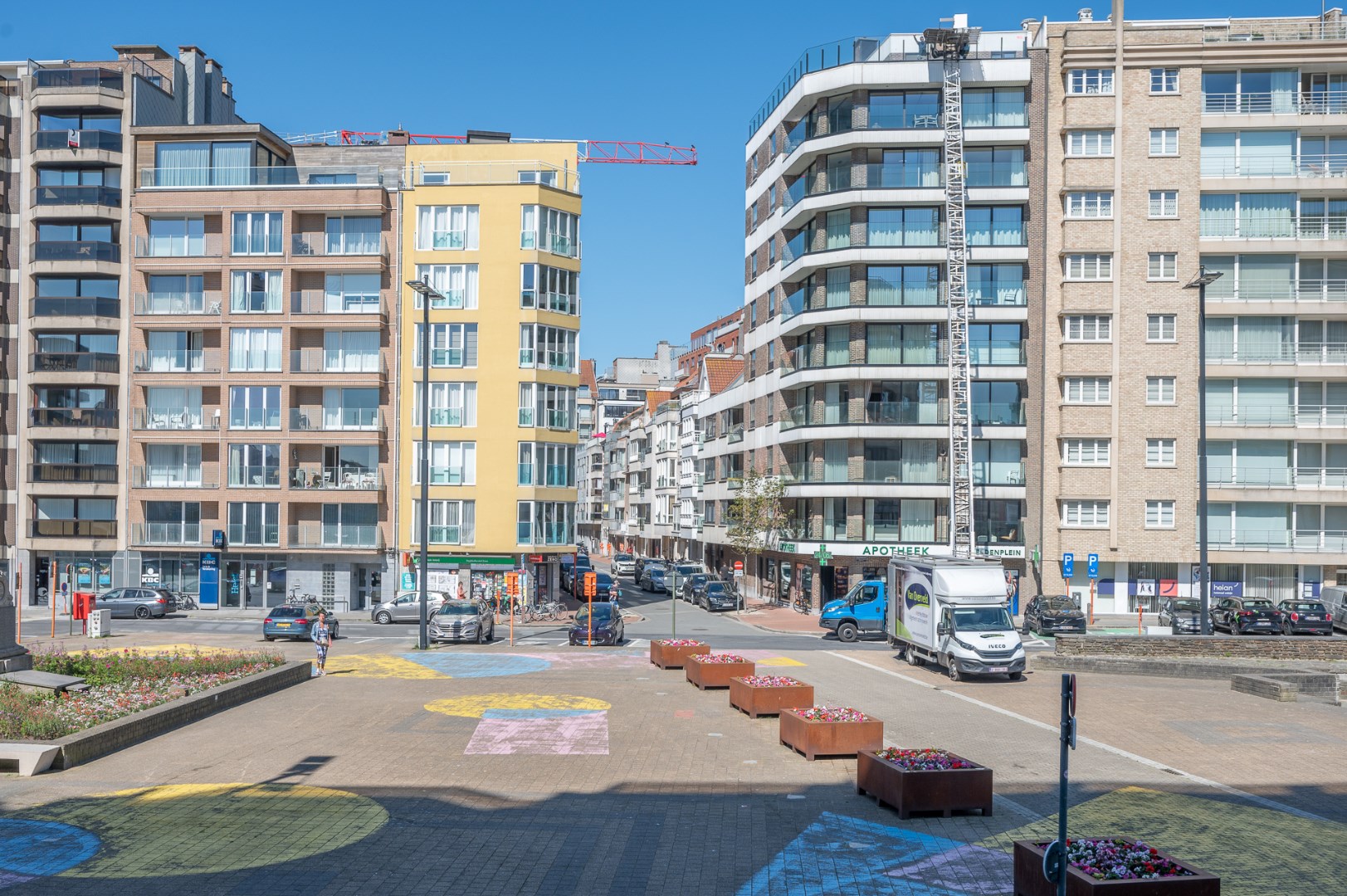 Gerenoveerd appartement met 1 slaapkamer en slaaphoek 