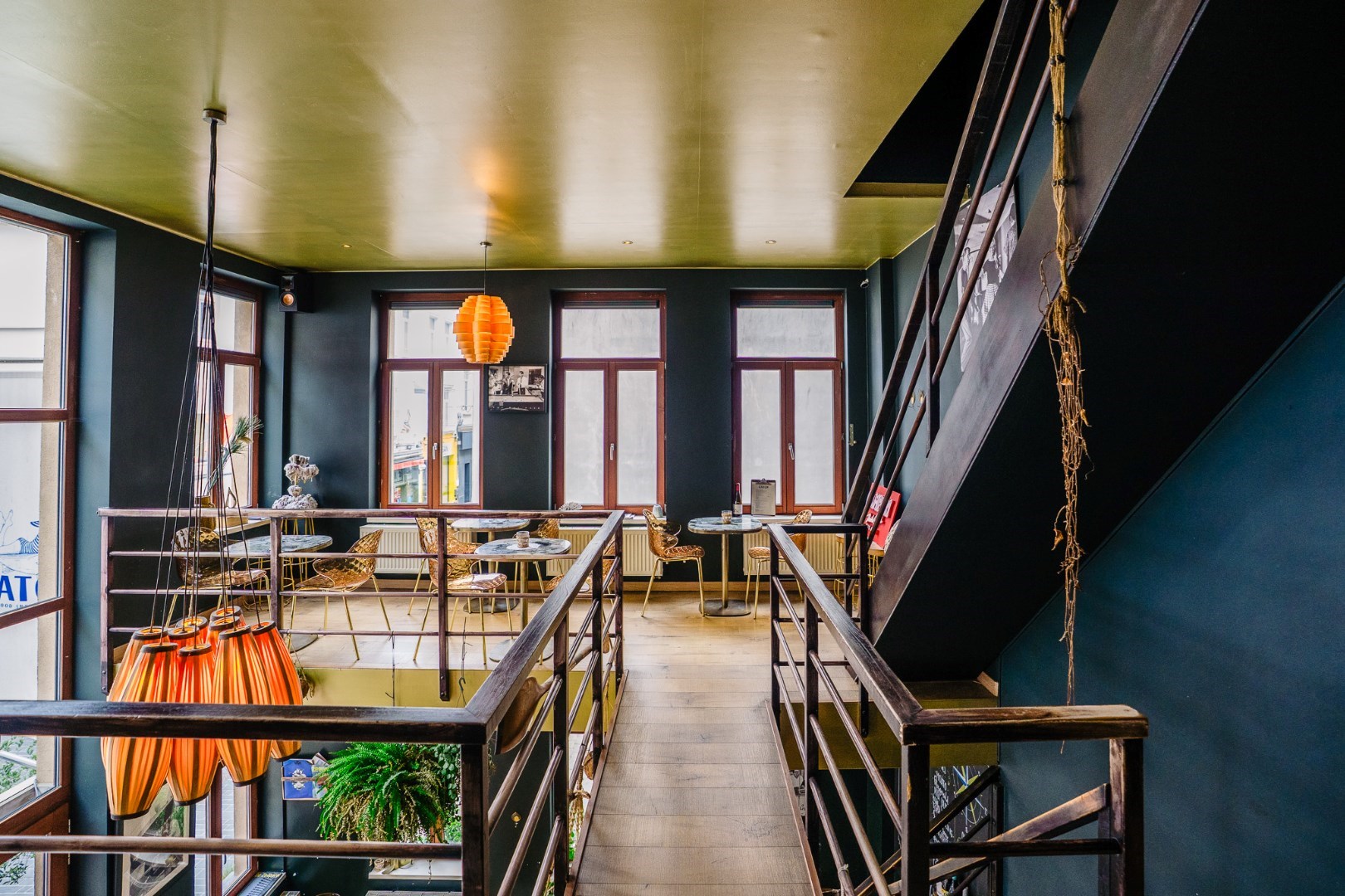 INSTAPKLAAR HANDELSPAND OP TOPLOCATIE 