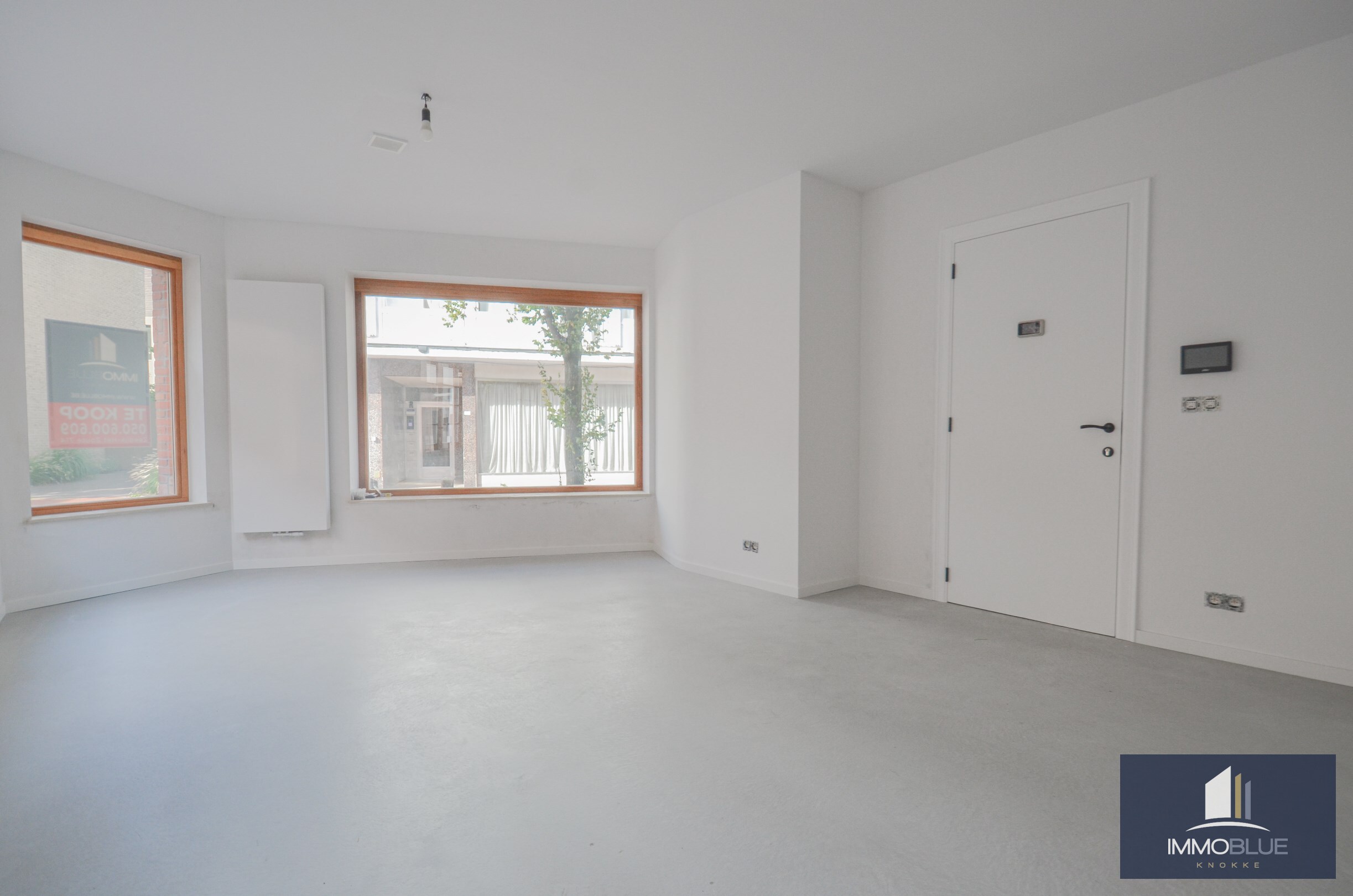 EXCLUSIEF : Tuinappartement gelegen in een kleinschalige nieuwbouwresidentie in Art Deco-stijl. 