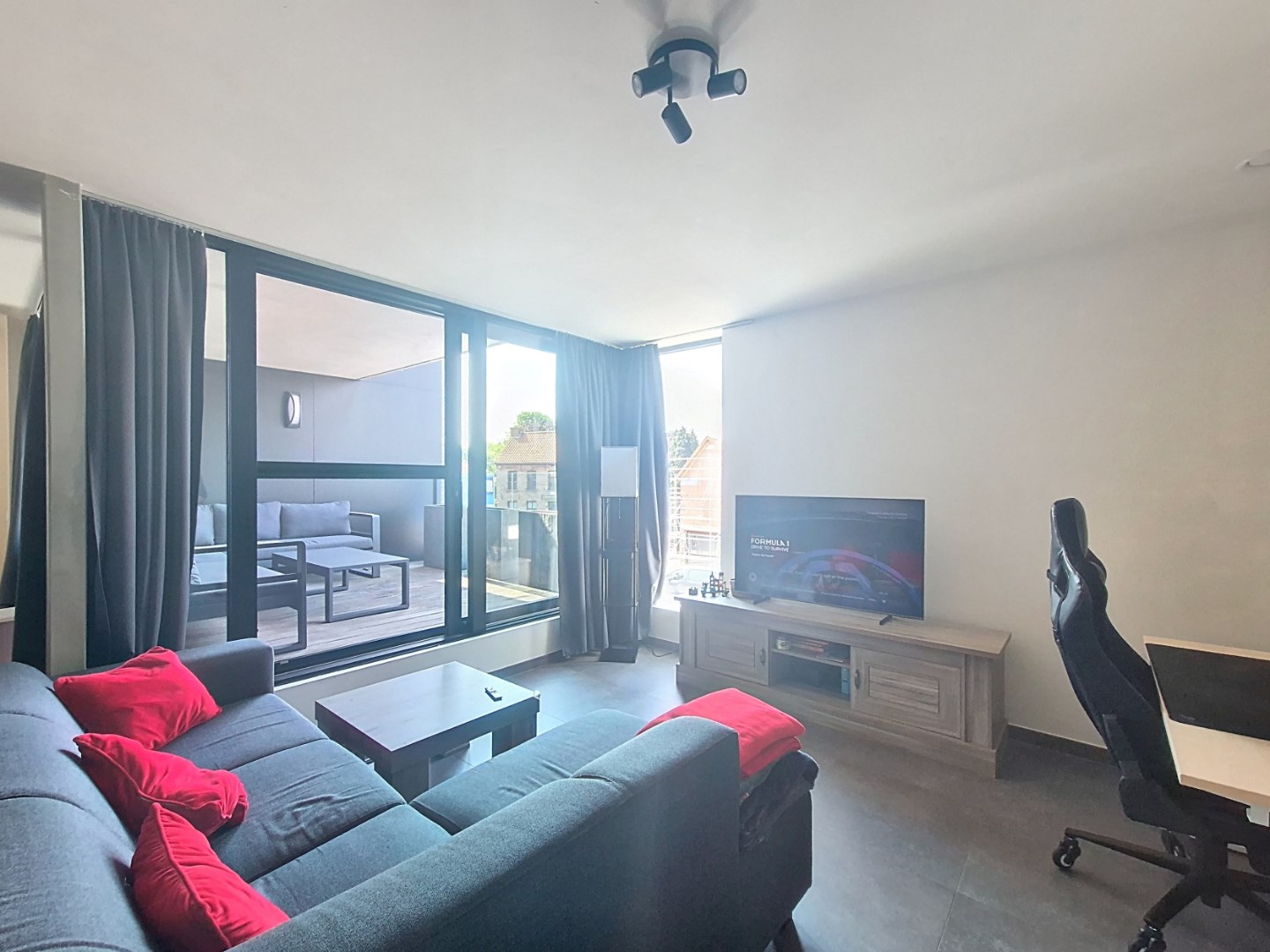Appartement met 2 slpks en garage 