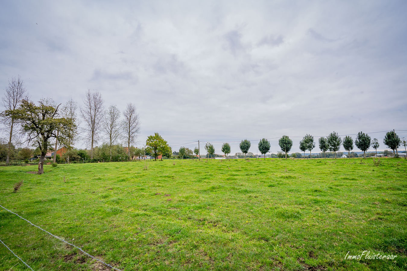 IN OPTIE - Te renoveren hoeve met woning, stallen, schuur en grond op ca. 5,6ha te Rotselaar (Vlaams-Brabant) 