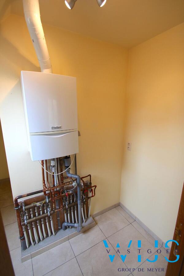 Prachtig lichtrijk 3 slaapkamerappartement van 115m&#178; te ERTVELDE 