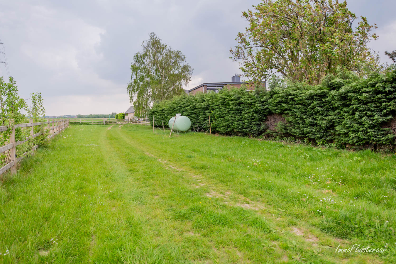 Woning met paardenaccommodatie en weiland op ca. 1ha te Kampenhout (Vlaams-Brabant) 