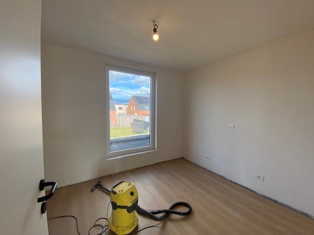 Nieuwbouw halfopen woning op een goeie ligging in gloednieuwe verkaveling! 