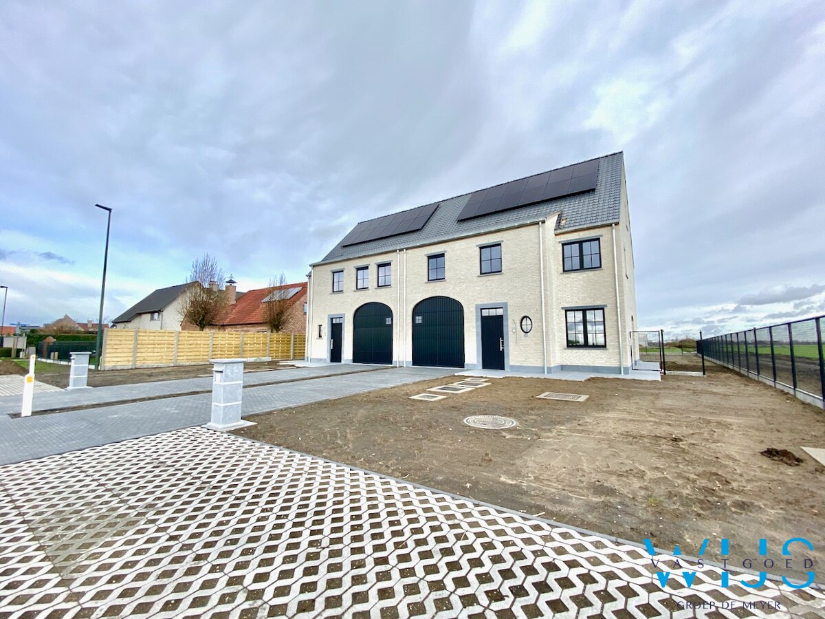 Zeer ruime nieuwbouw op 510m&#178; te ASSENEDE/BASSEVELDE! 