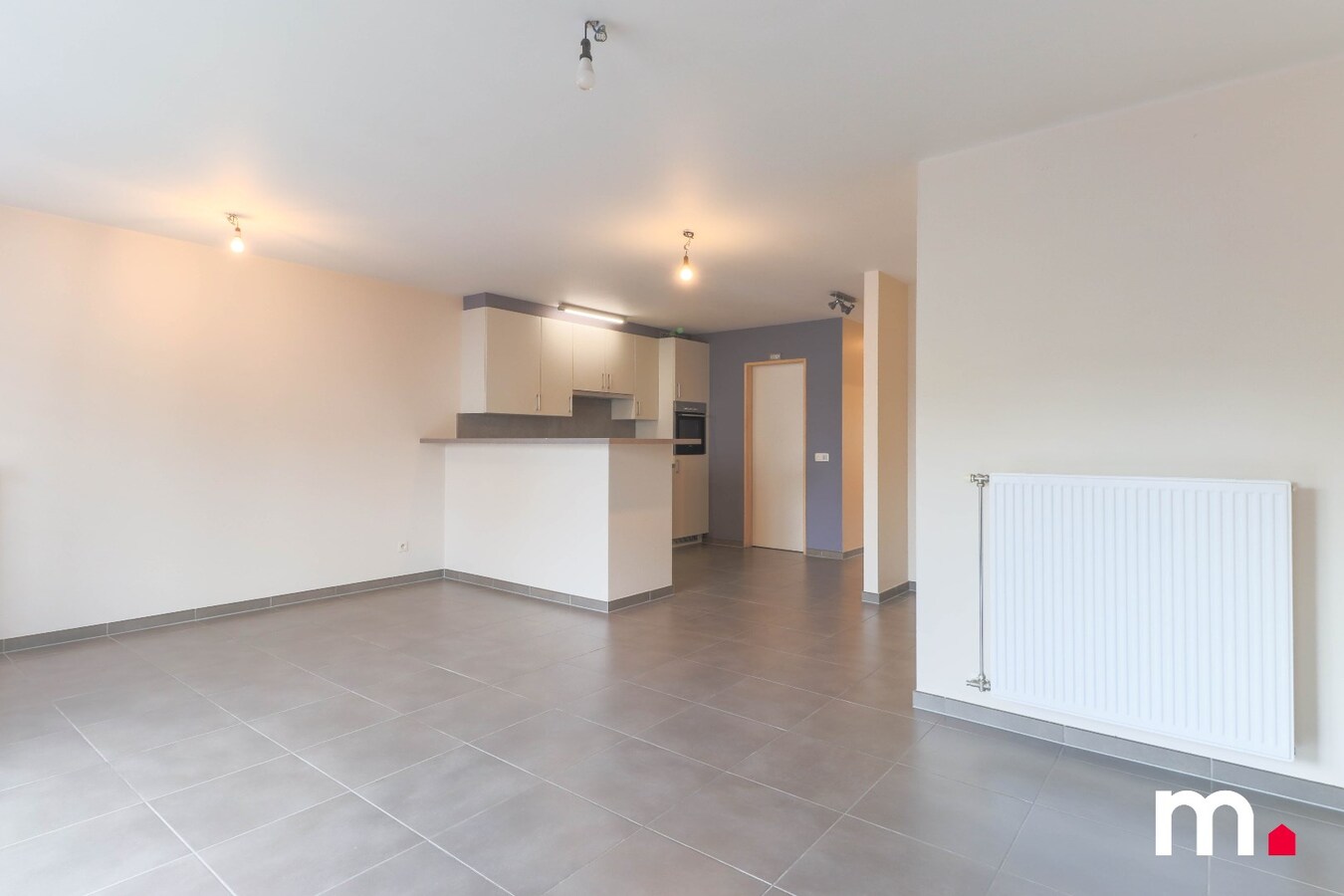 Perfect onderhouden 2 slaapkamer appartement met overdekte staanplaats &#233;n EPC A te Gullegem ! 