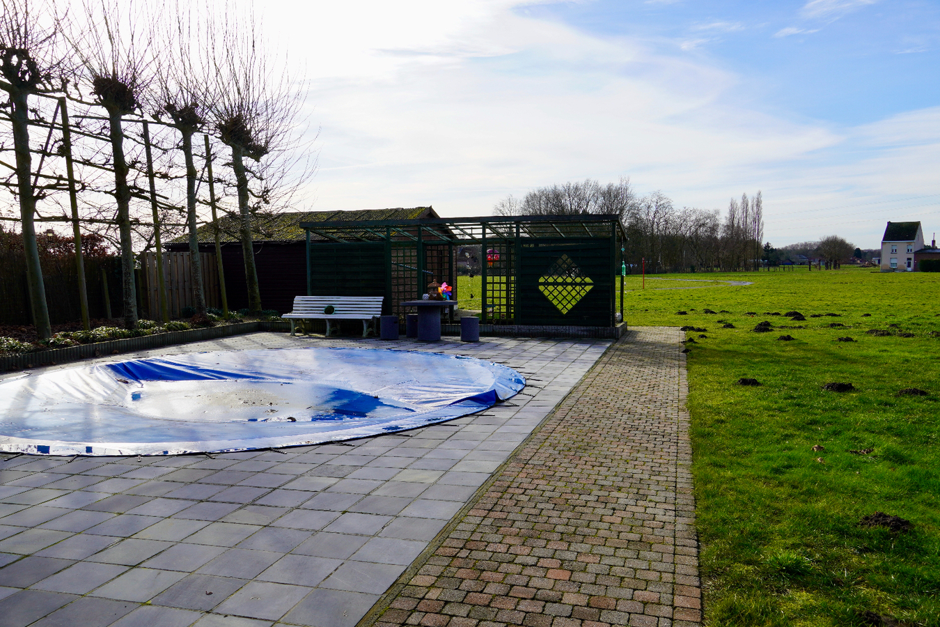 Landelijke woning met grote tuin en weide op ca. 1 ha te Sint-Katelijne-Waver (Antwerpen). 