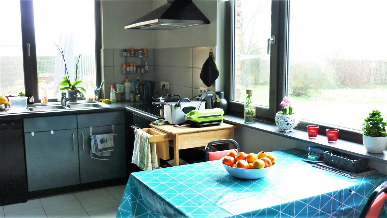 OPTIE - Woning met ruim landhuis en weiland op ca. 2,3ha te Kortenaken (Vlaams-Brabant) 