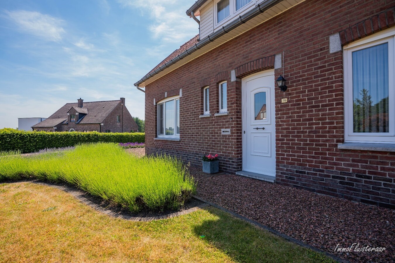 Charming house with stable and land of approximately 1.63 hectares in Opglabbeek (Oudsbergen) 