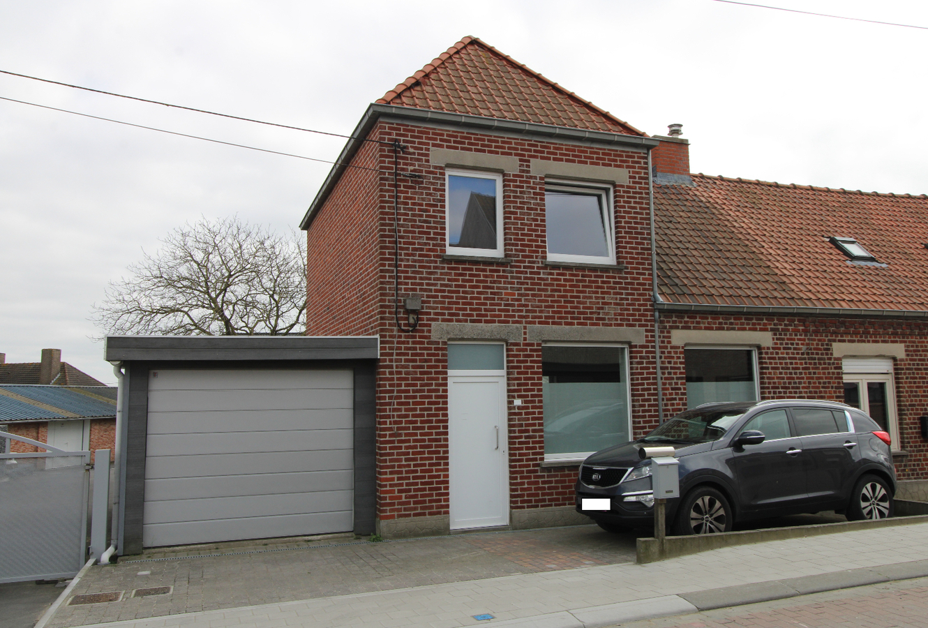 Woning met 2 slaapkamers en garage te Moorslede 