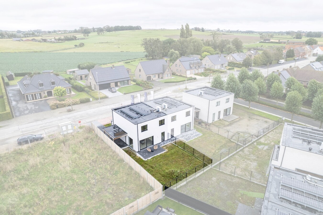 Halfopen nieuwbouwwoning met 3 slaapkamers te Koekelare 