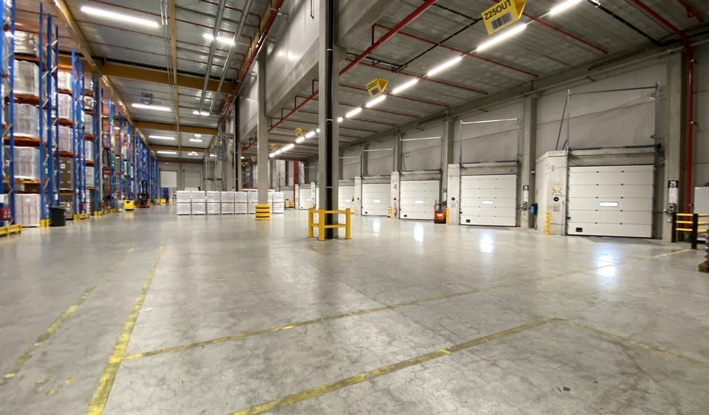 Nieuw logistiek magazijn te huur in IZ De Hulst Willebroek