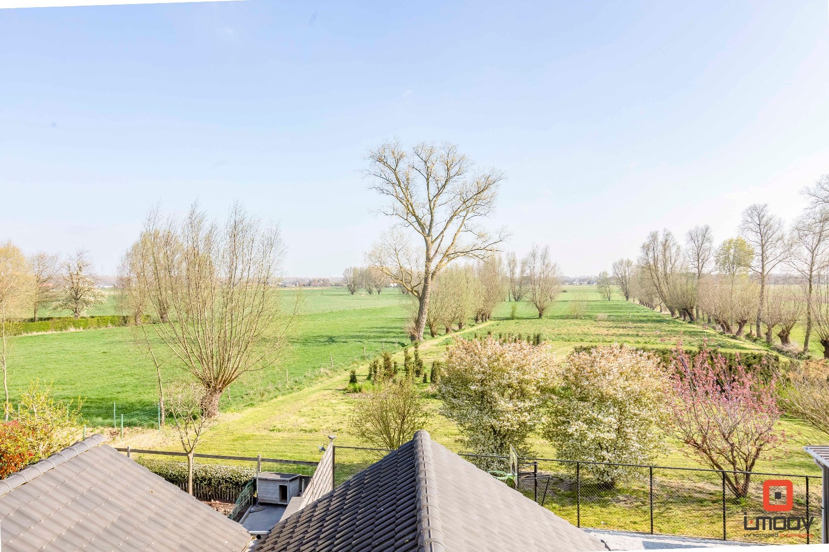Halfopen landelijke parel in het Meetjesland – ruimte, comfort en stijl in een groene omgeving 