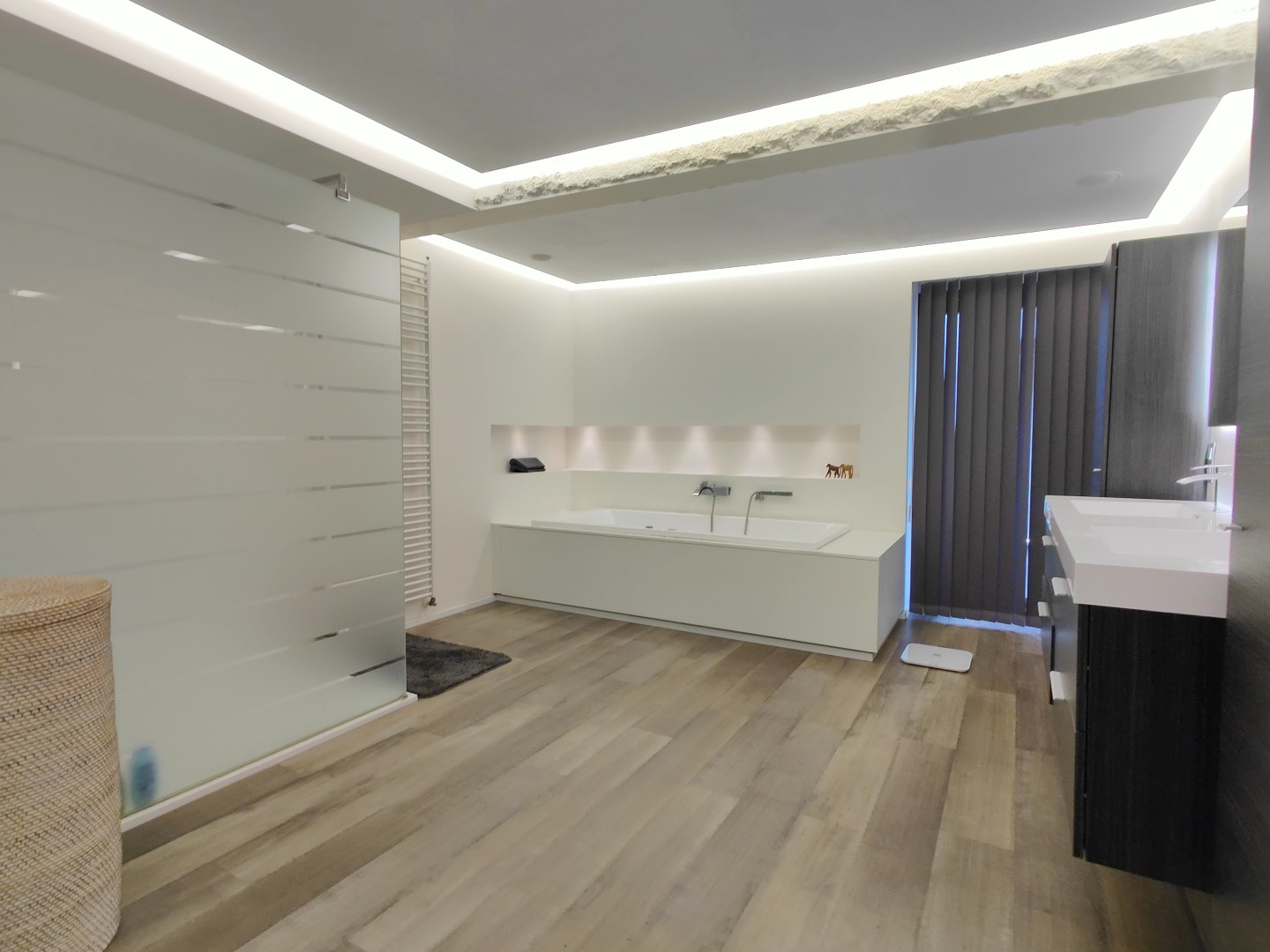 Uniek en modern appartement in het centrum van Ardooie 