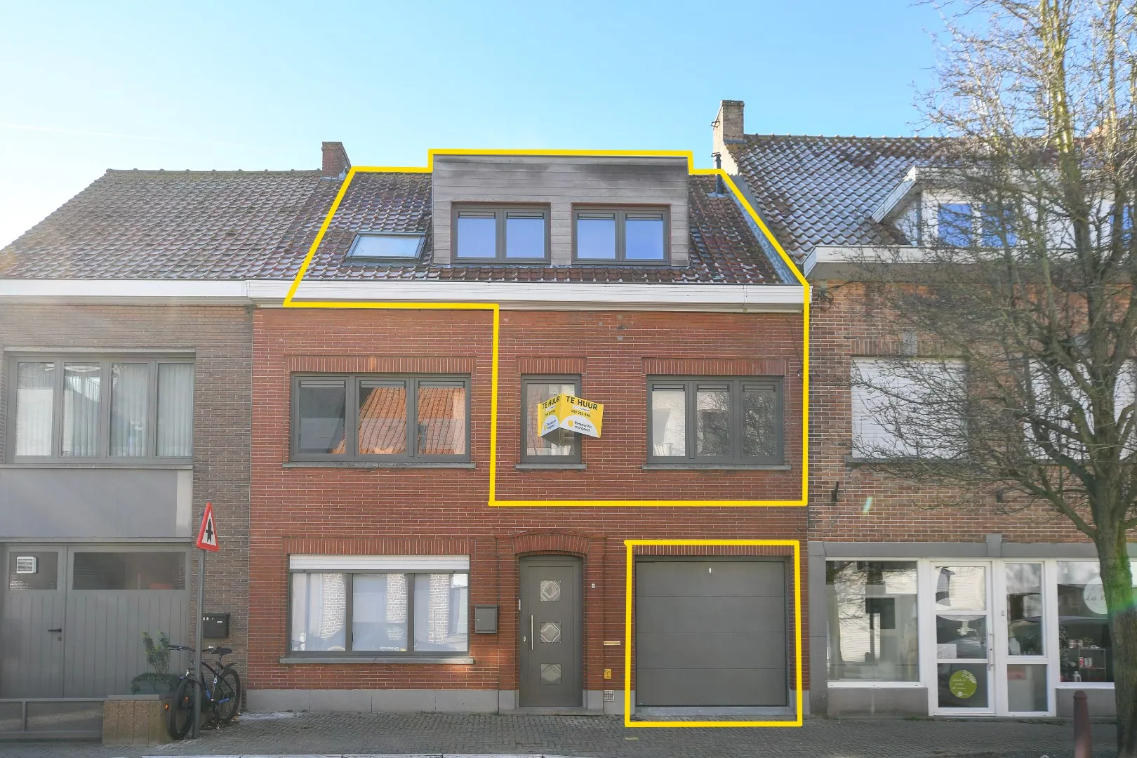 Twee slaapkamer appartement te huur met garage in het centrum van Oudenburg