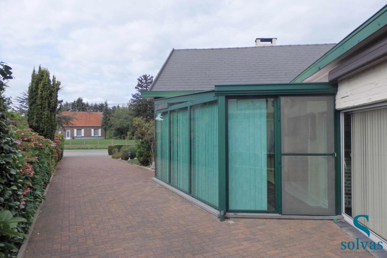 Woning op een perceel van 1.050m&#178;  - Knesselare 