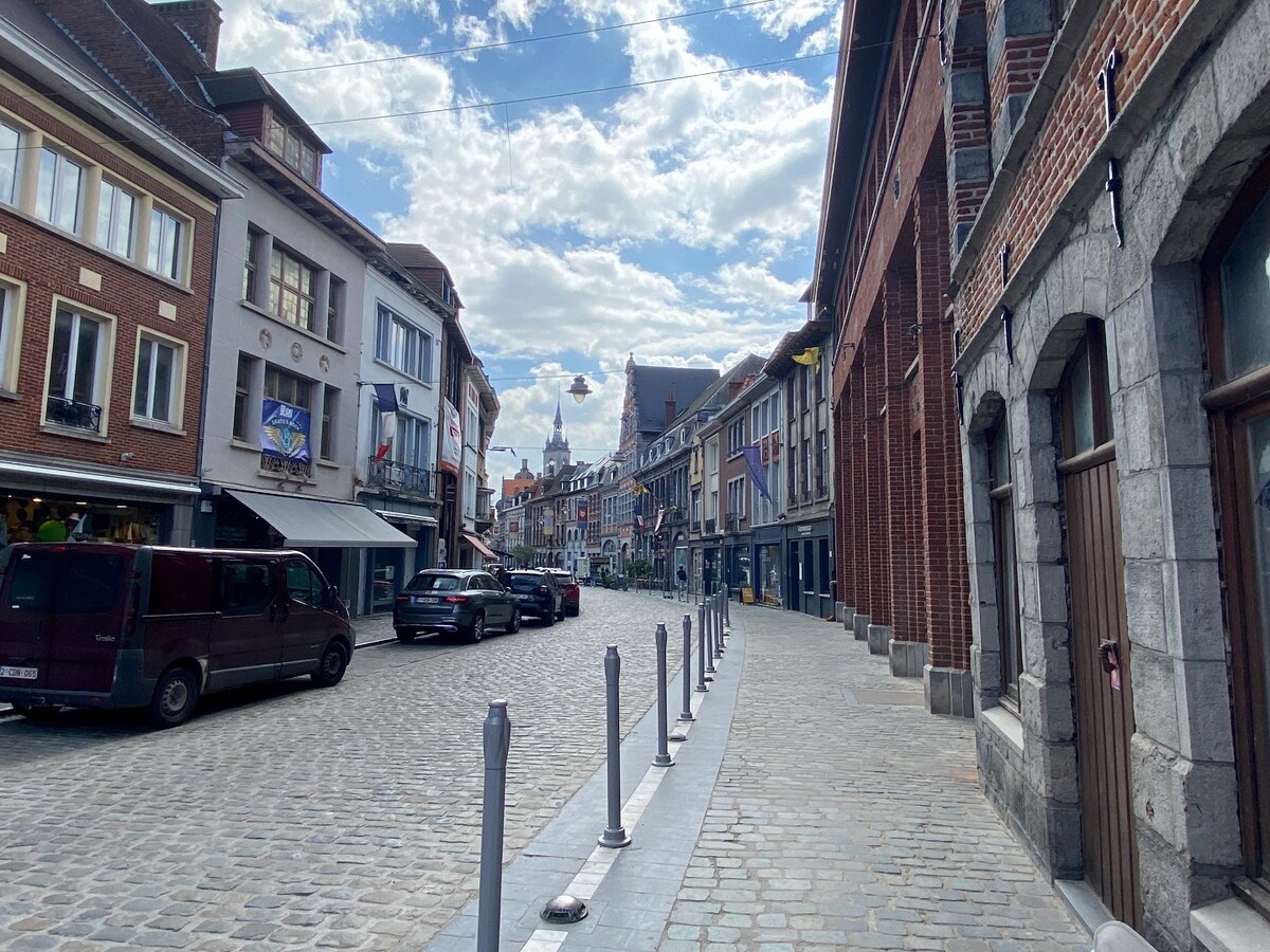 Surface commerciale (+/- 193m&#178;) lou&#233;e CASCO ! 
