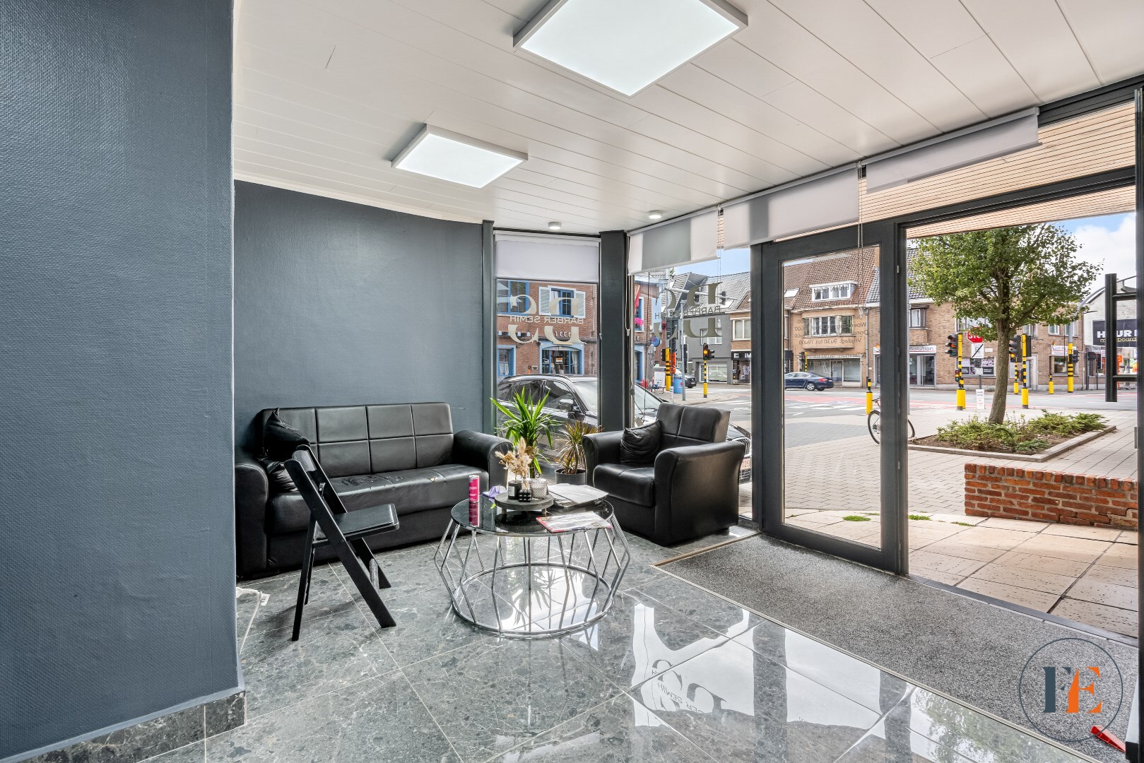 Commerci&#235;le gelijkvloerse ruimte 