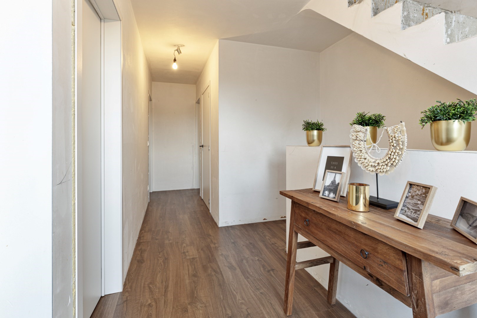 Ruime nieuwbouwwoning met 3 slaapkamers op een perceel van 4a 80ca - EPC 48 kWh/m&#178; - bewoonbare oppervlakte 225 m&#178; 