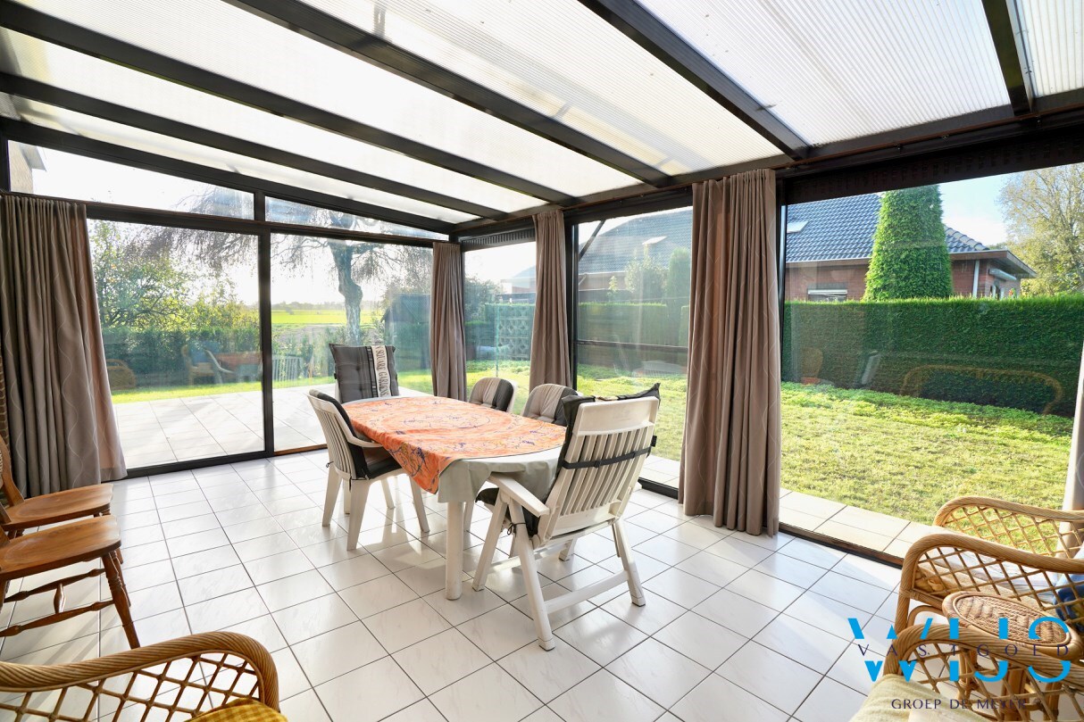 Zeer goed onderhouden woonhuis op 1.165m&#178; te ERTVELDE ! 