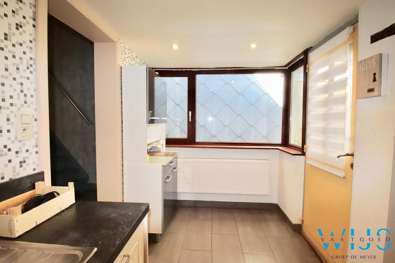 Gerenoveerd woonhuis op toplocatie in Zelzate! 