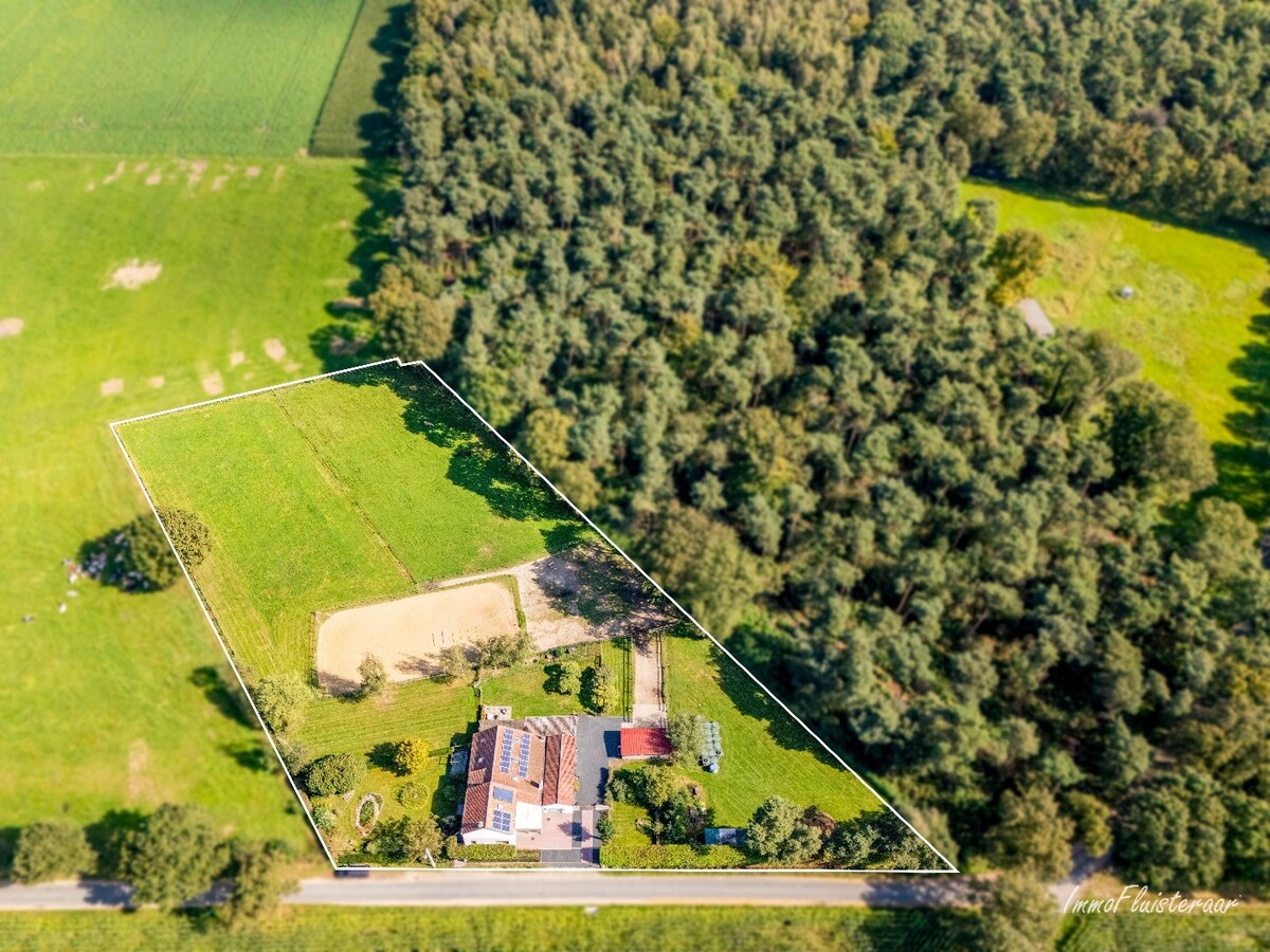 Recent gerenoveerde woning op ca. 1ha15 met paardenfaciliteiten te Bree 