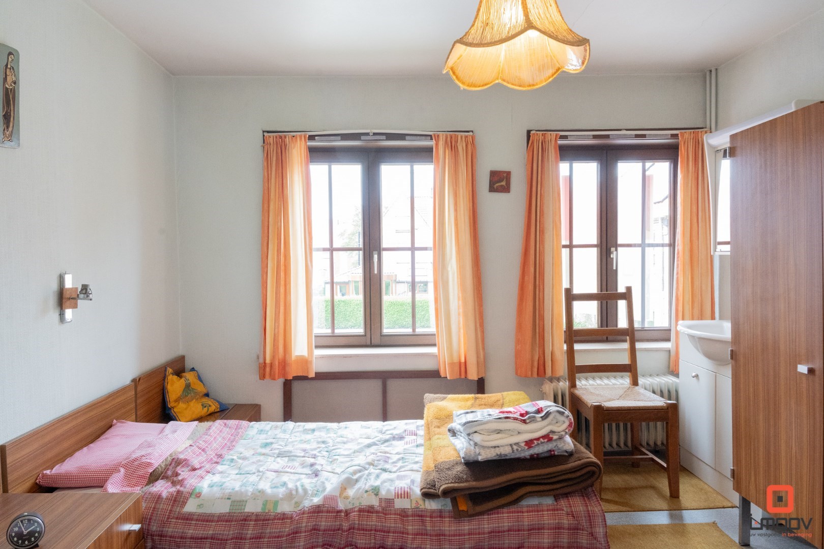 Te renoveren woning met grote tuin nabij Brugge 