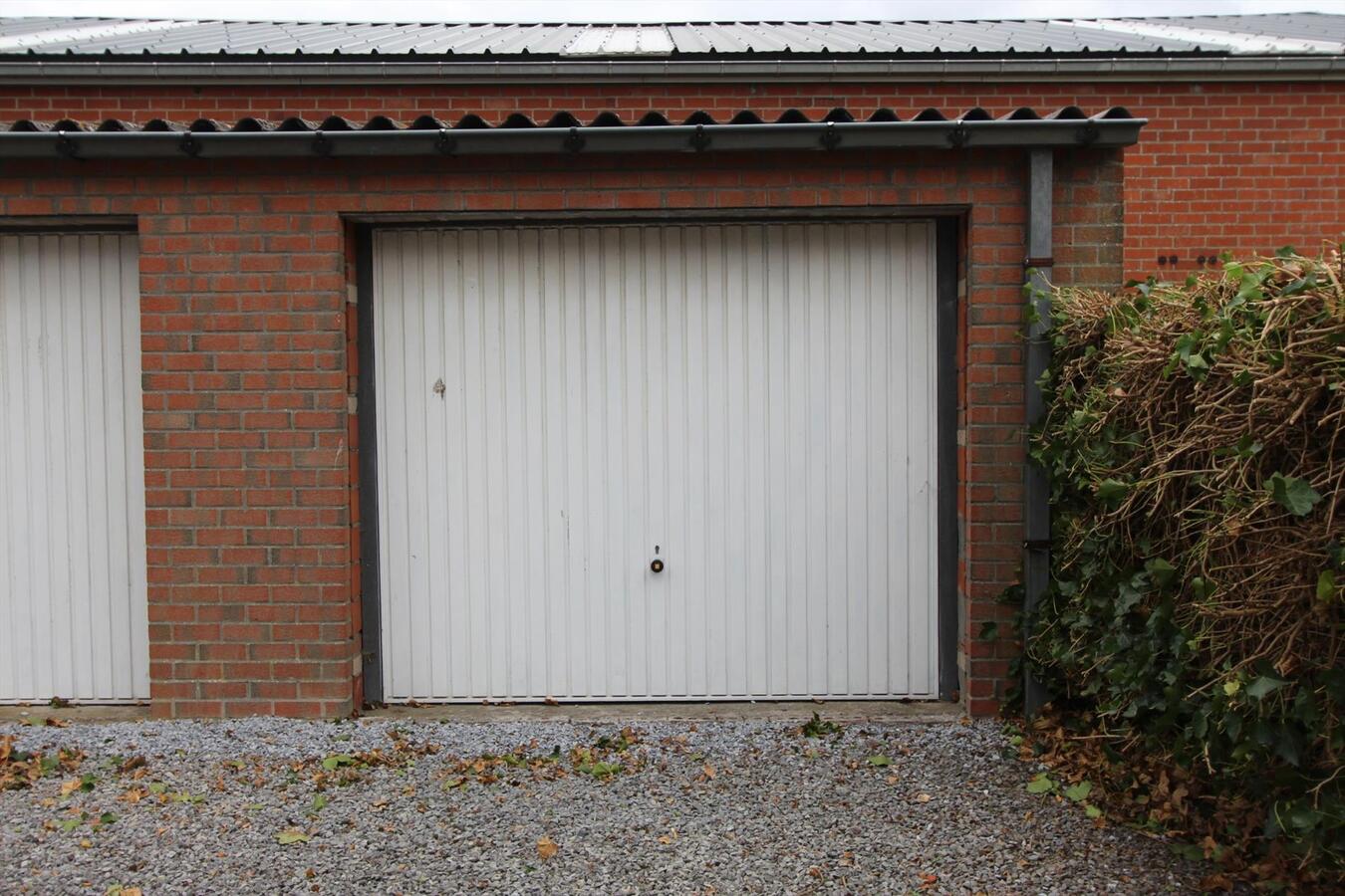 Appartement met 1 slaapkamer en garage in centrum Koekelare 