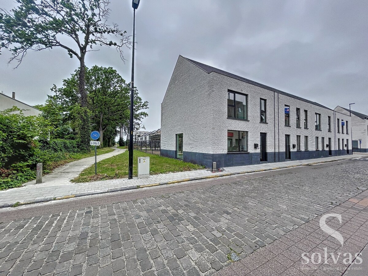 Nieuwbouwwoning in centrum Adegem 