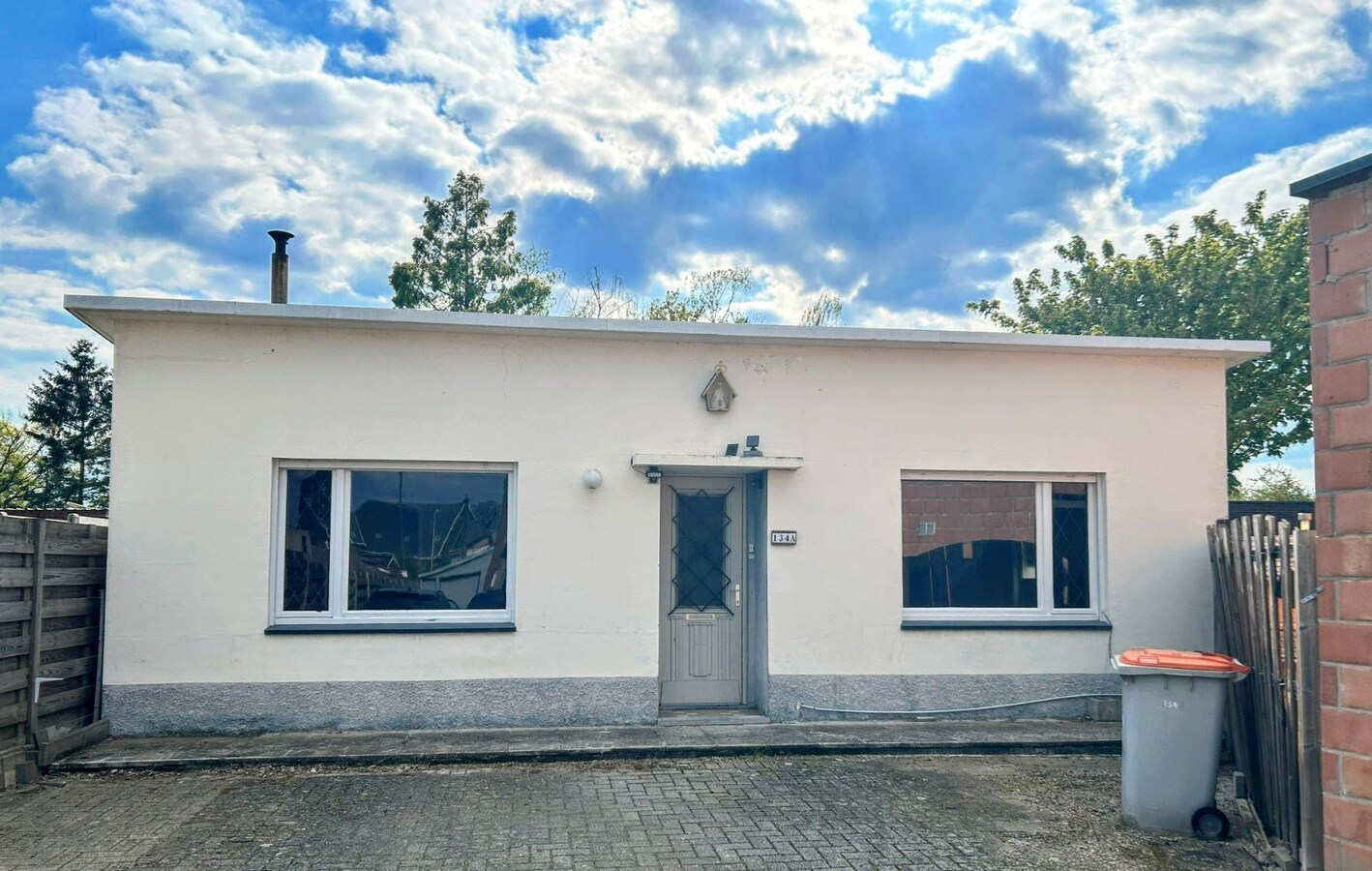 Betaalbare renovatiewoning in het gezellige Uikhoven 