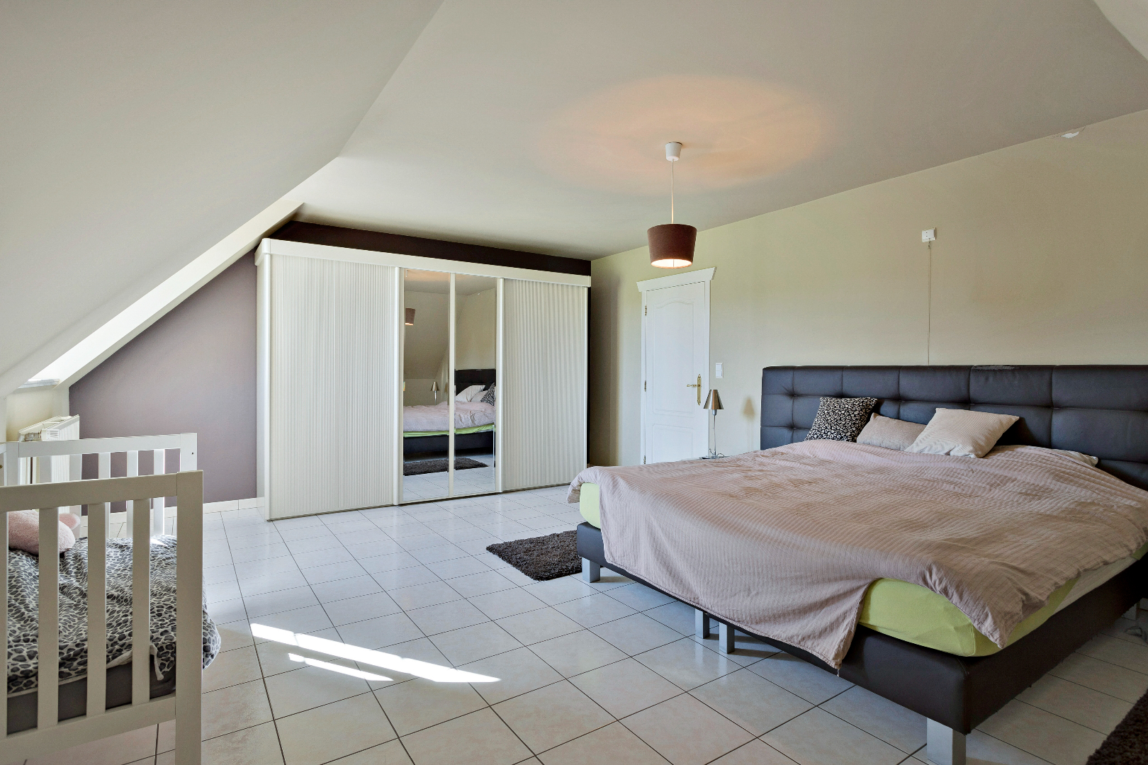 Villa met 5 slaapkamers en handelsfunctie te Begijnendijk 