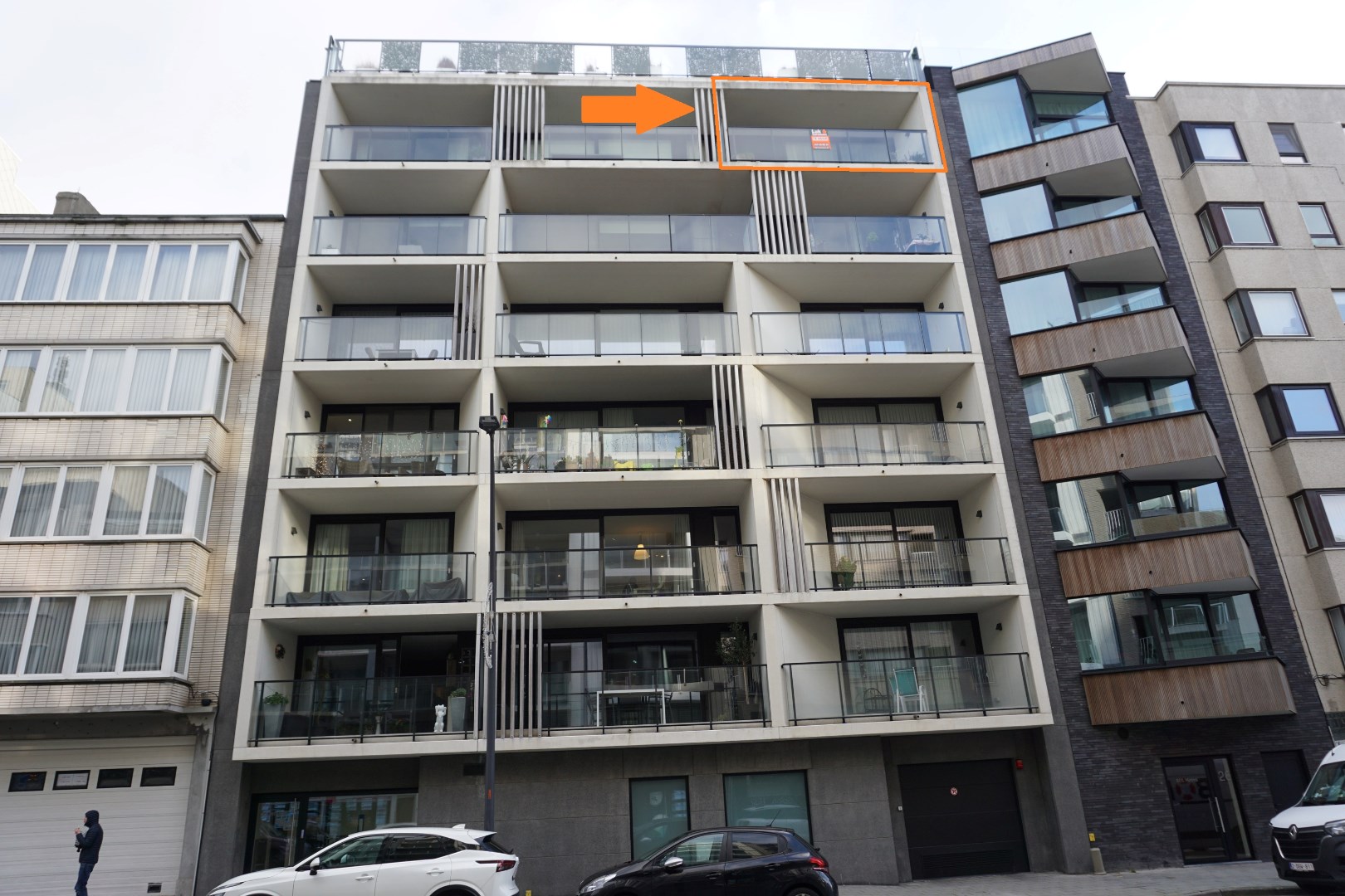 Appartement r&#233;cent avec terrasse spacieuse dans le centre d&#39;Ostende 