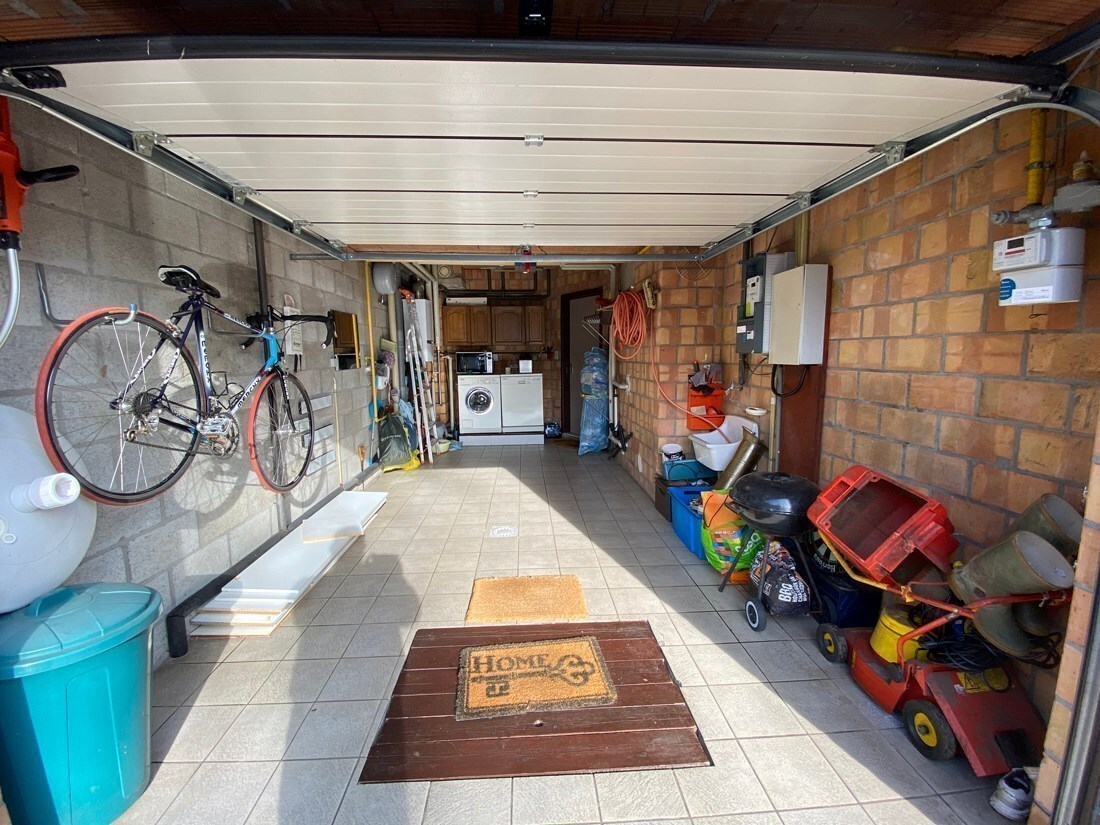 Woning met garage en tuin in centrum Houthalen 