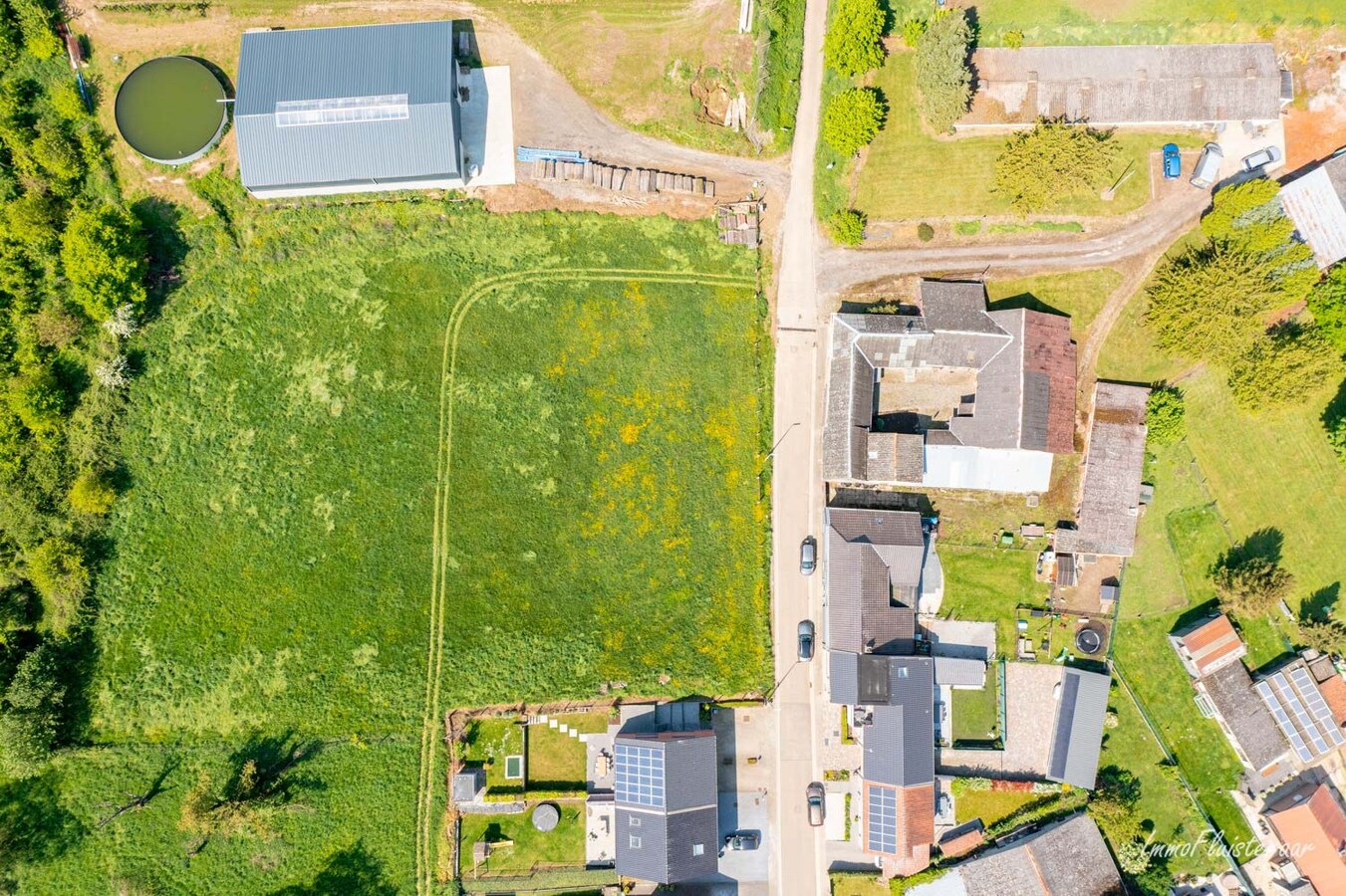 Ferme carr&#233;e &#224; r&#233;nover sur environ 60 ares &#224; Borlo (Gingelom) 