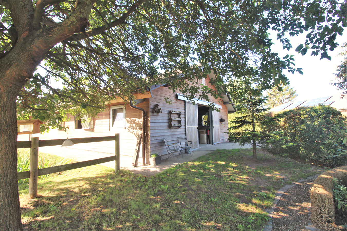 IN OPTIE - Uitzonderlijk charmante villa met paardenaccommodatie en weilanden op ca. 1,53ha te Keerbergen (Vlaams-Brabant) 