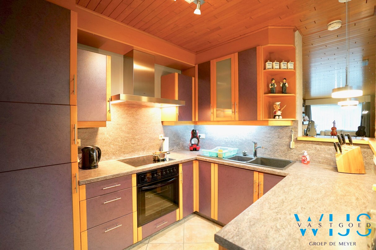 Gezinswoning met 4 slaapkamers &amp; garage te EVERGEM ! 