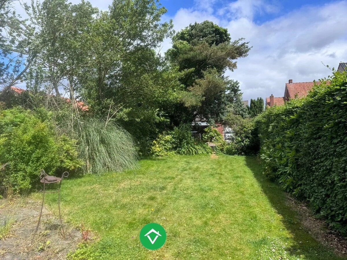 Woning te Ichtegem op een grondperceel van 936m&#178; 