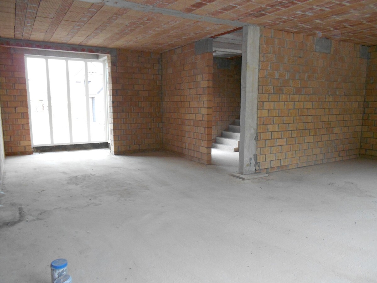 Prachtige casco nieuwbouw woning 