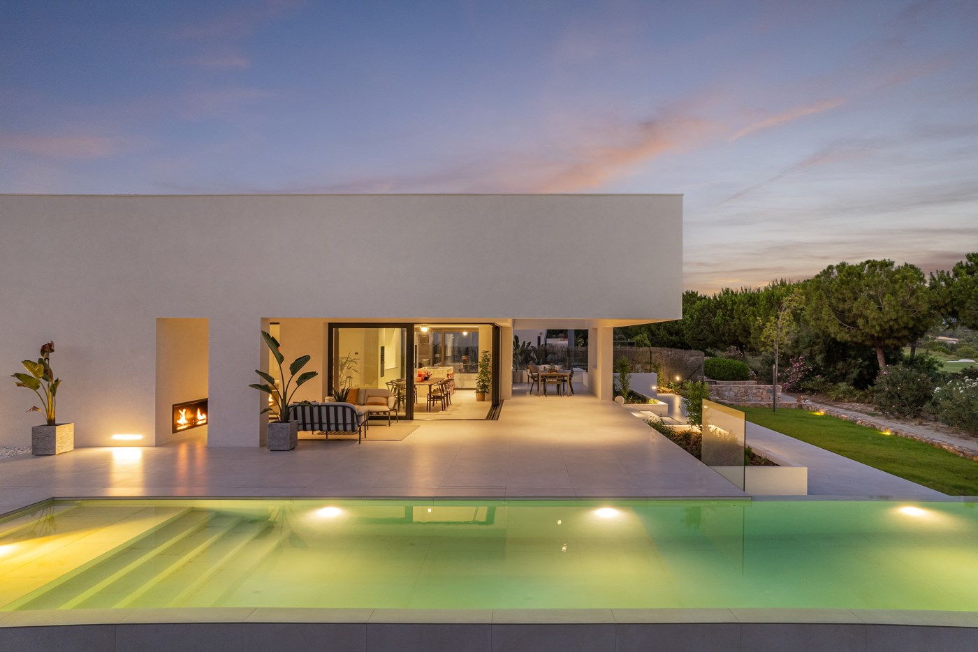 Luxe volledig energiezuinige villa gelegen op Las Colinas 