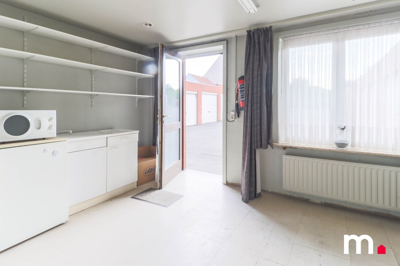 Ruim &amp; energiezuinig  handelspand  van 130m2 op commerci&#235;le ligging! 