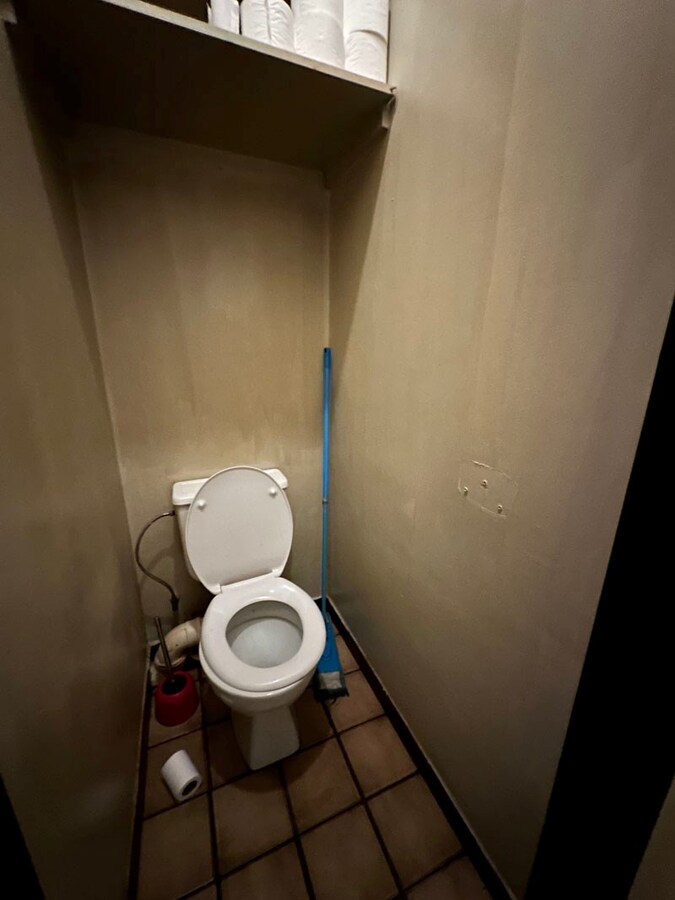 Toilet