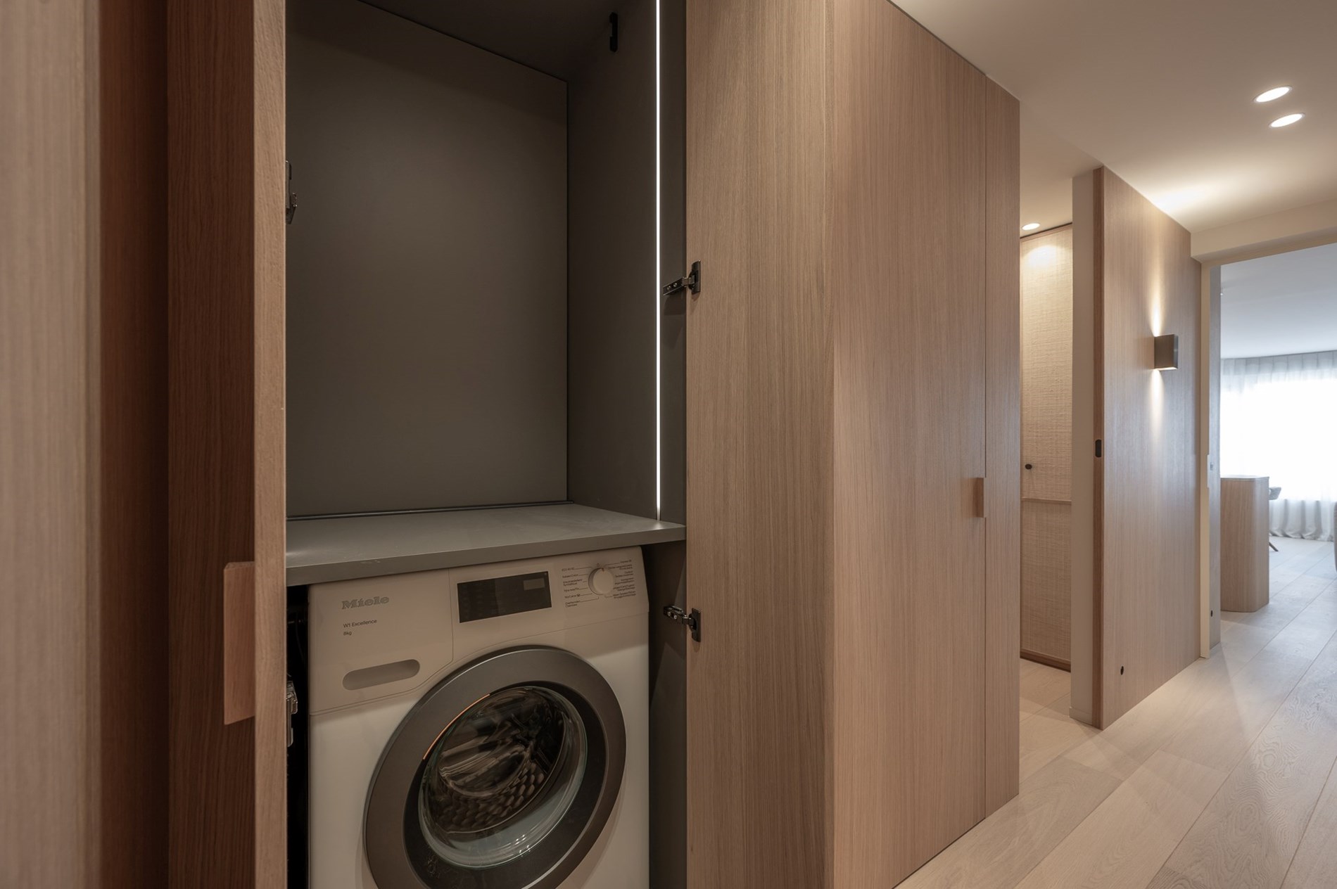 Appartement enti&#232;rement r&#233;nov&#233; et pr&#234;t &#224; emm&#233;nager avec 3 chambres dans un emplacement privil&#233;gi&#233; &#224; Knokke. 