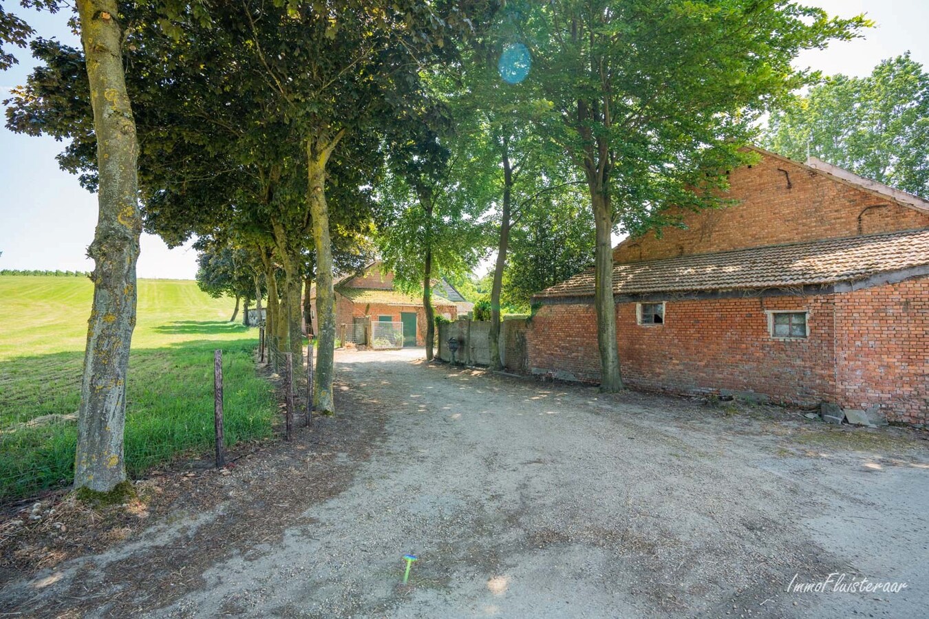 Landelijk gelegen te renoveren boerderij met bedrijfswoning op ca. 7,5ha te Tielt-Winge (Vlaams Brabant) 