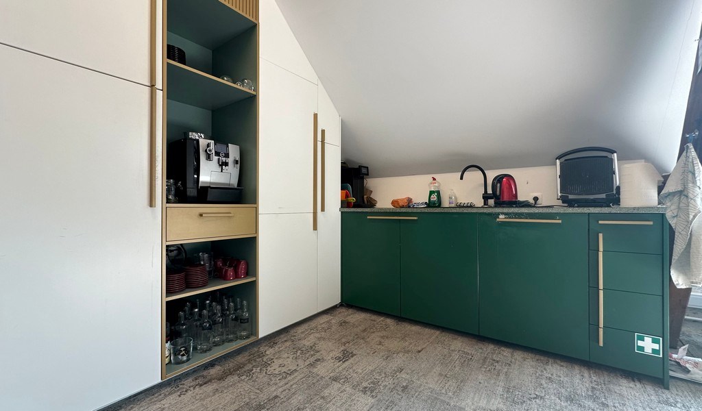Kantoren en magazijn te huur in Eskimofabriek in Gent