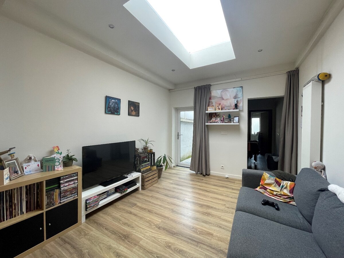 Volledig gerenoveerde woning in het centrum van Roeselare, vrij op 1/02/2025 