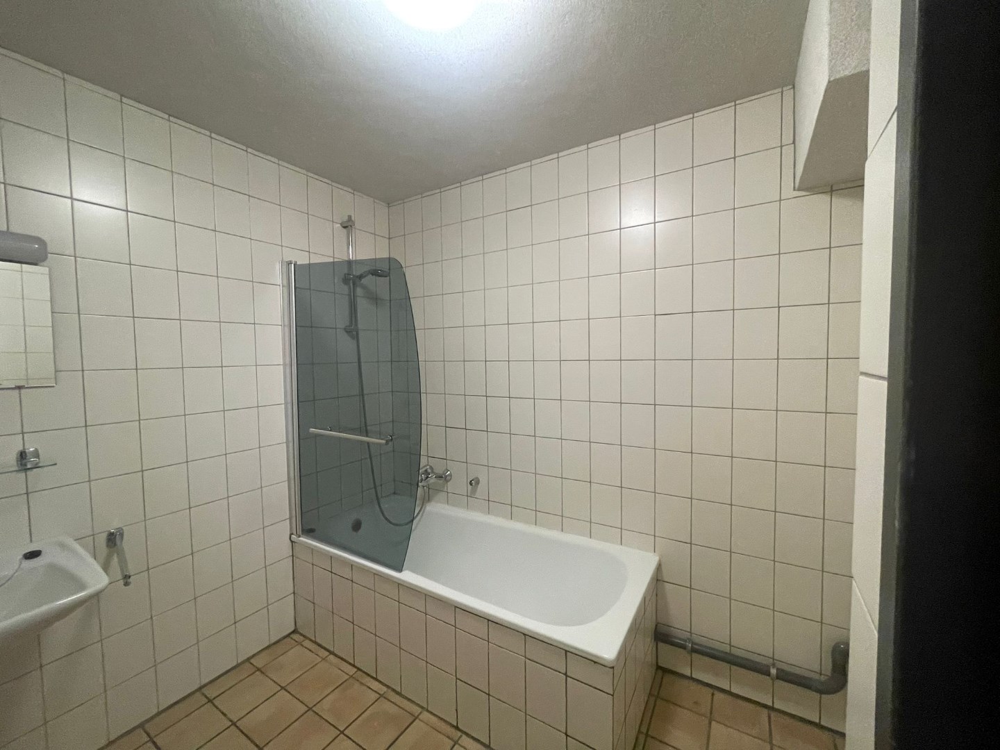 Goed onderhouden, ruim appartement met v&#233;&#233;l lichtinval gelegen te Tessenderlo! 